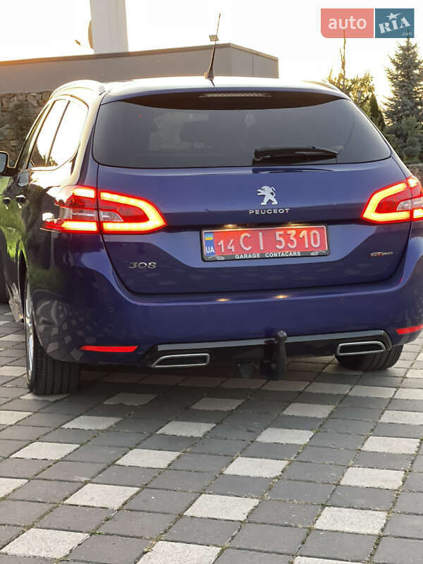 Универсал Peugeot 308 2015 в Стрые