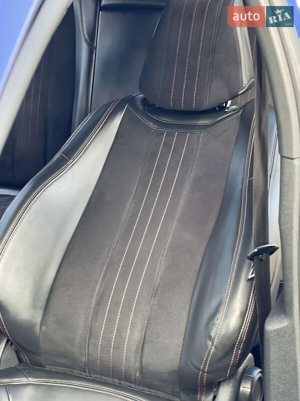 Универсал Peugeot 308 2015 в Стрые