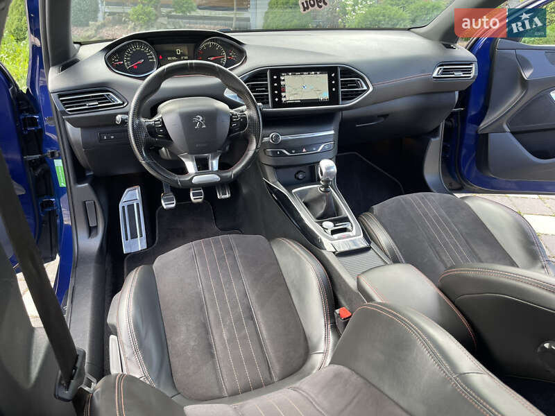 Универсал Peugeot 308 2015 в Стрые