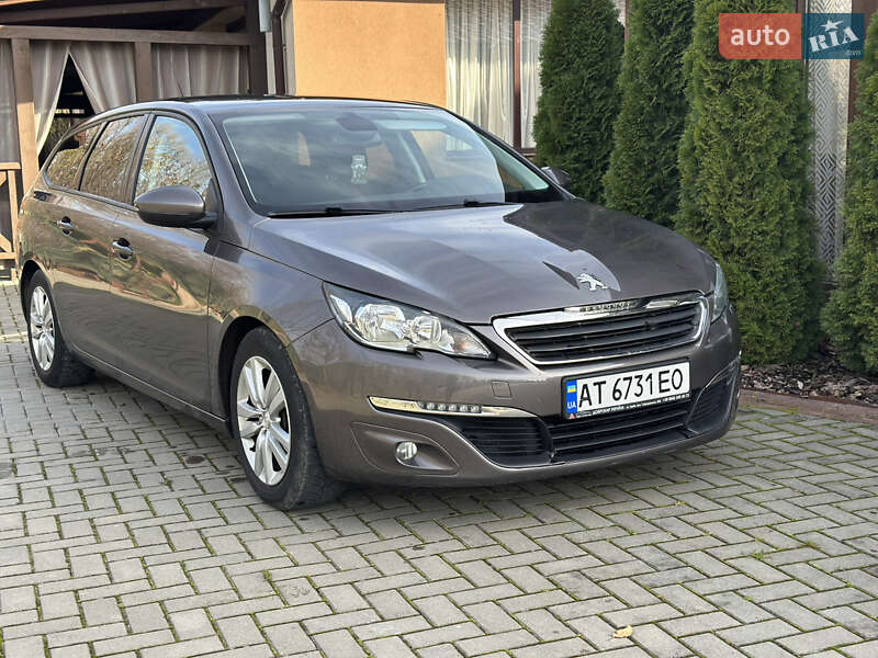 Универсал Peugeot 308 2016 в Ивано-Франковске фото 3 Универсал Peugeot 308 2016 в Ивано-Франковске