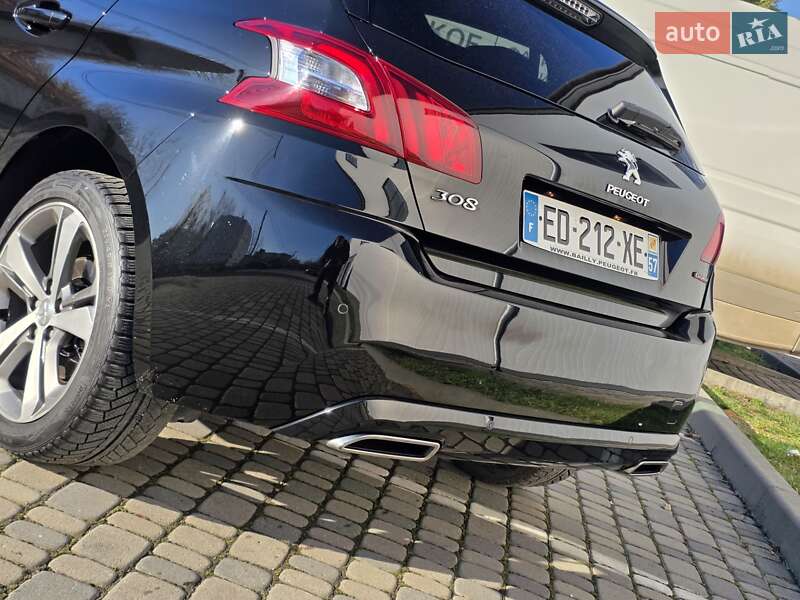 Хэтчбек Peugeot 308 2017 в Ивано-Франковске