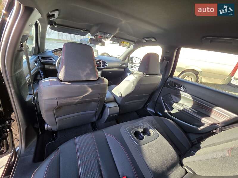 Хэтчбек Peugeot 308 2017 в Ивано-Франковске