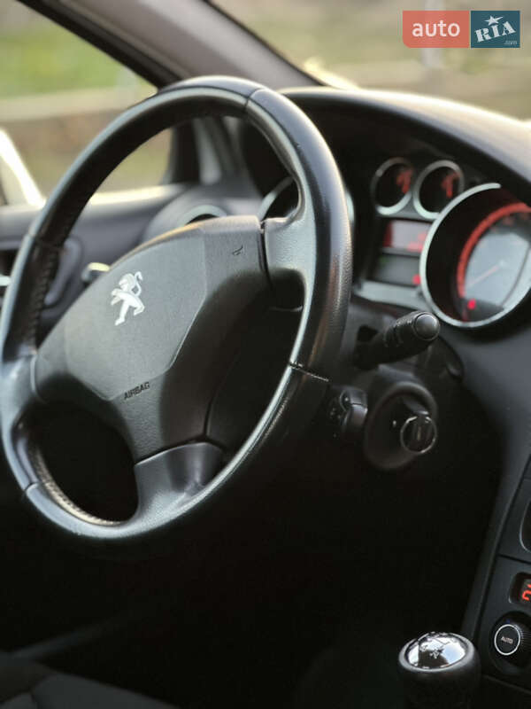 Хэтчбек Peugeot 308 2011 в Коломые