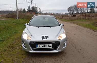 Універсал Peugeot 308 2013 в Миколаєві
