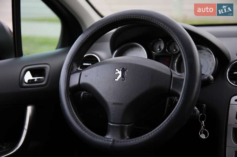 Универсал Peugeot 308 2010 в Харькове