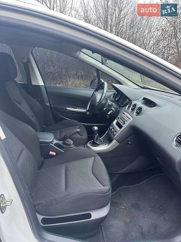 Універсал Peugeot 308 2012 в Івано-Франківську фото 3 Універсал Peugeot 308 2012 в Івано-Франківську