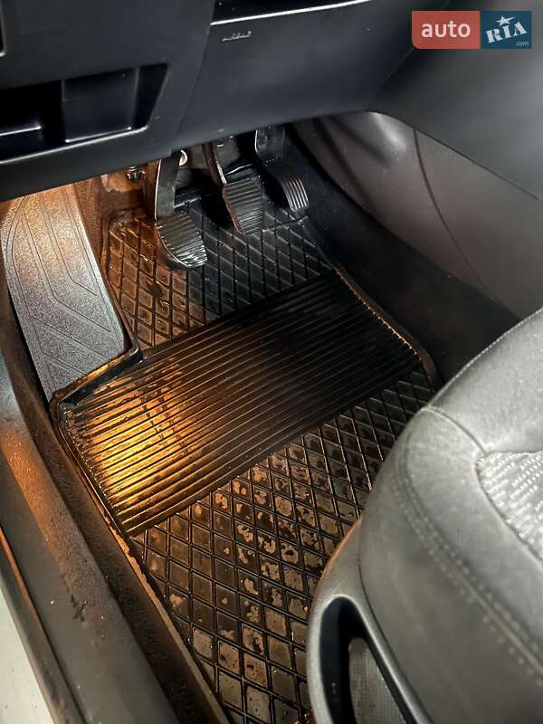 Універсал Peugeot 308 2008 в Славуті