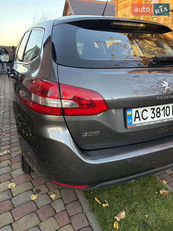 Универсал Peugeot 308 2016 в Луцке