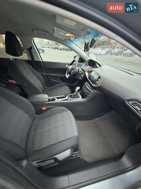 Универсал Peugeot 308 2015 в Харькове