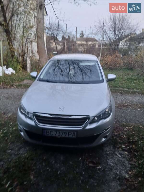 Универсал Peugeot 308 2016 в Львове