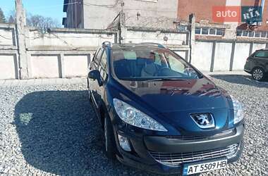 Универсал Peugeot 308 2011 в Калуше