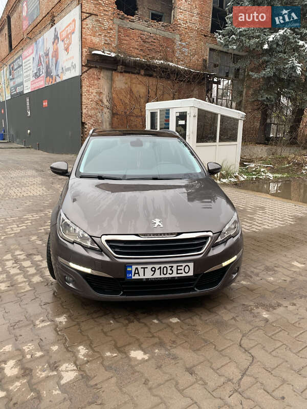 Peugeot 308 2014