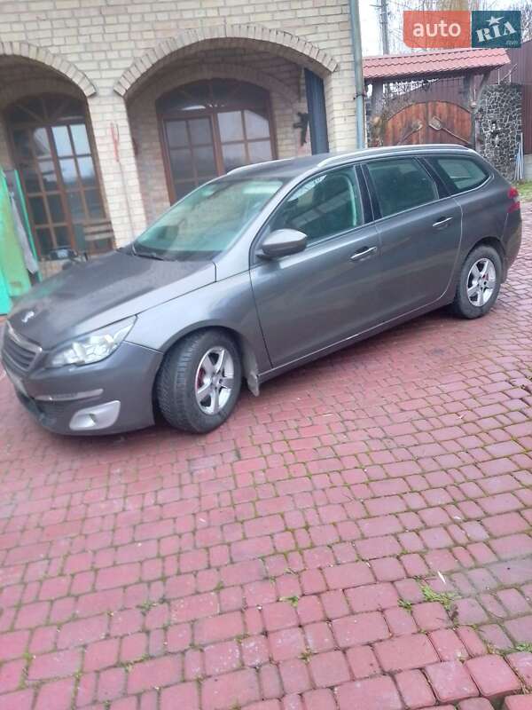 Универсал Peugeot 308 2017 в Киеве