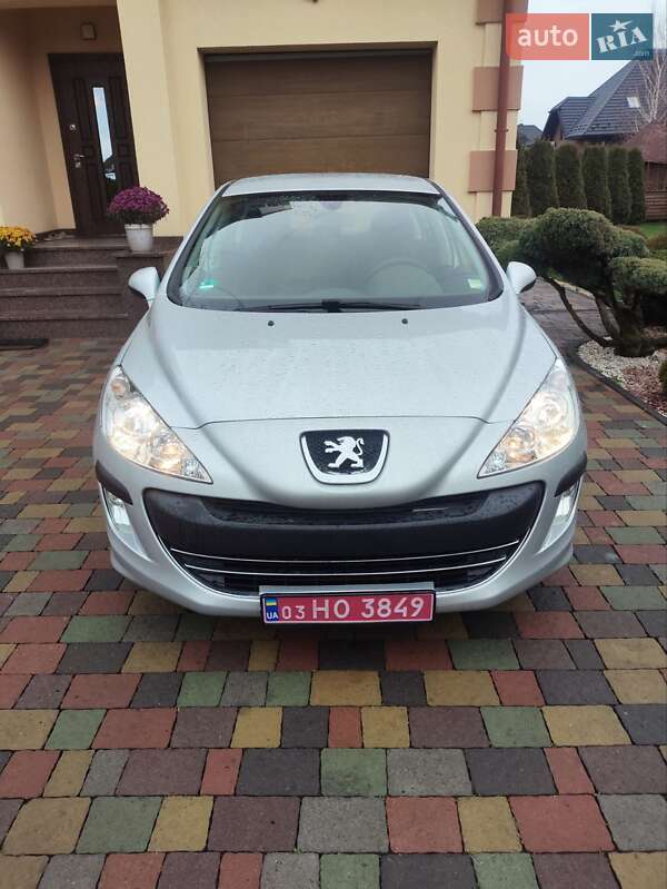 Хэтчбек Peugeot 308 2008 в Луцке фото 2 Хэтчбек Peugeot 308 2008 в Луцке