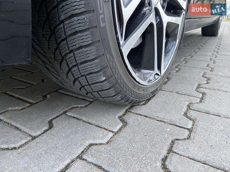 Универсал Peugeot 308 2015 в Звягеле