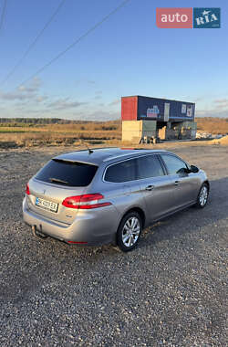 Универсал Peugeot 308 2015 в Ровно
