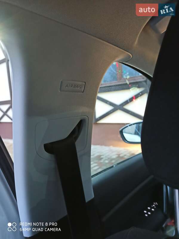 Универсал Peugeot 308 2015 в Ровно фото 26 Универсал Peugeot 308 2015 в Ровно