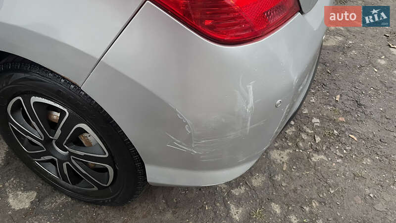 Хэтчбек Peugeot 308 2011 в Львове