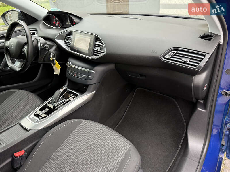 Универсал Peugeot 308 2019 в Хмельницком