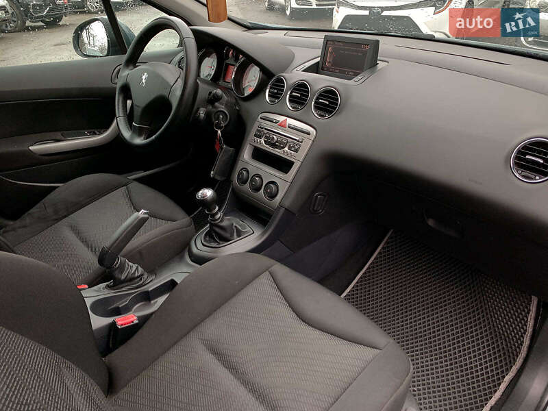 Универсал Peugeot 308 2010 в Виннице