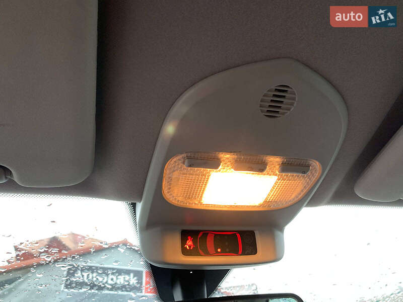 Универсал Peugeot 308 2010 в Виннице