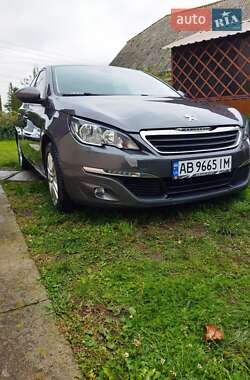 Хетчбек Peugeot 308 2016 в Білій Церкві