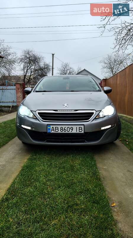 Универсал Peugeot 308 2016 в Гайсине