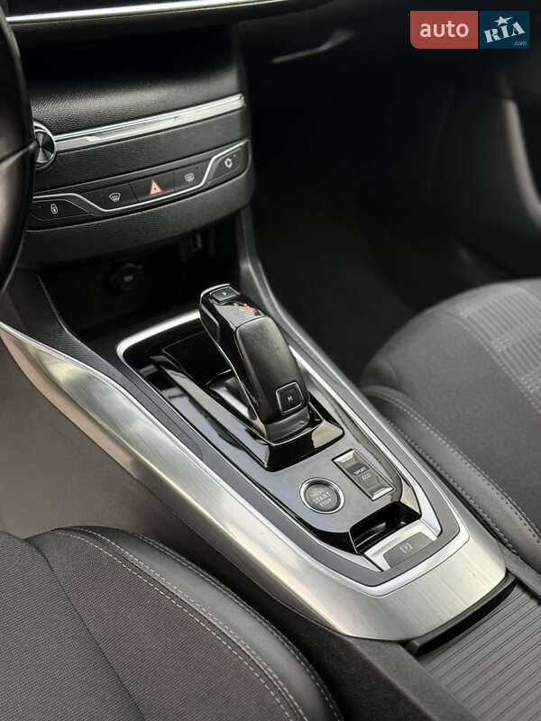 Универсал Peugeot 308 2021 в Дубно