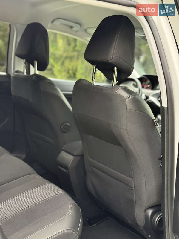 Универсал Peugeot 308 2021 в Дубно