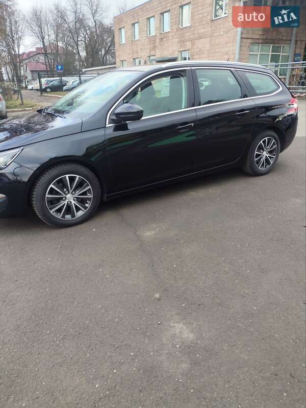 Универсал Peugeot 308 2015 в Луцке фото 5 Универсал Peugeot 308 2015 в Луцке