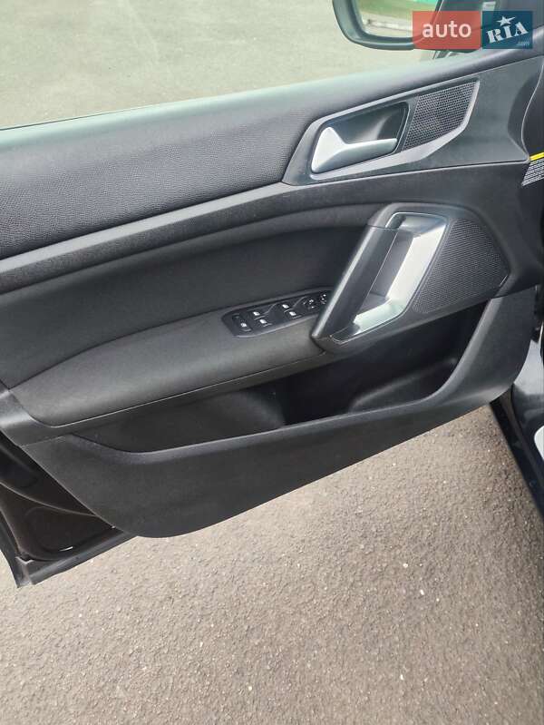 Универсал Peugeot 308 2015 в Луцке фото 36 Универсал Peugeot 308 2015 в Луцке