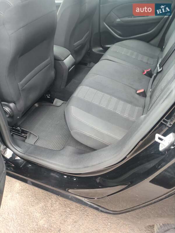 Универсал Peugeot 308 2015 в Луцке фото 49 Универсал Peugeot 308 2015 в Луцке