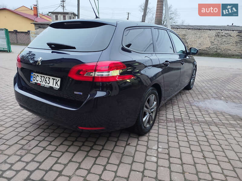 Універсал Peugeot 308 2015 в Бродах фото 9 Універсал Peugeot 308 2015 в Бродах