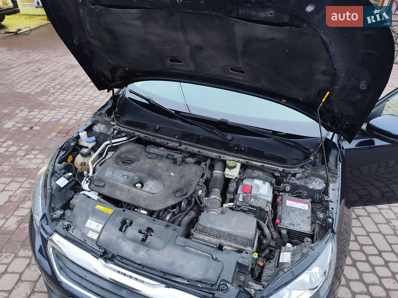 Універсал Peugeot 308 2015 в Бродах фото 24 Універсал Peugeot 308 2015 в Бродах