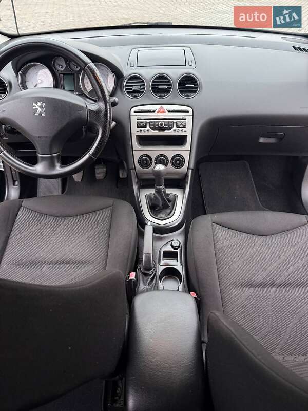 Универсал Peugeot 308 2010 в Львове