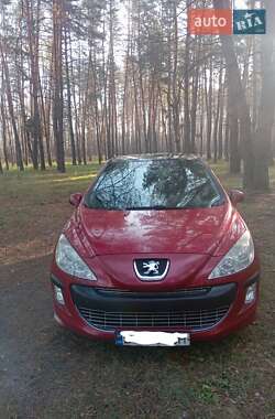 Хэтчбек Peugeot 308 2008 в Полтаве