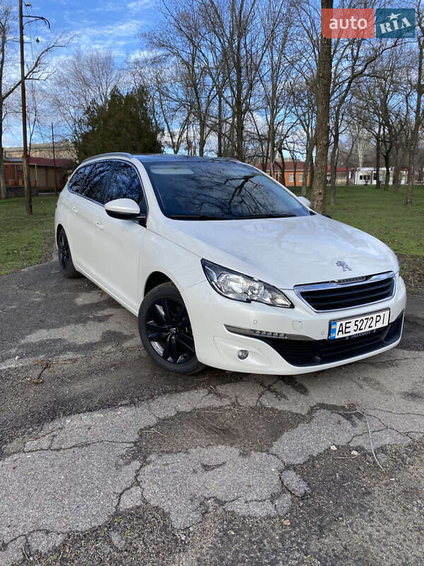 Peugeot 308 2015