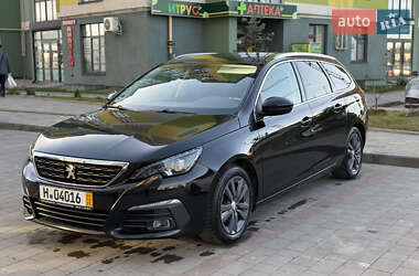 Універсал Peugeot 308 2017 в Тернополі