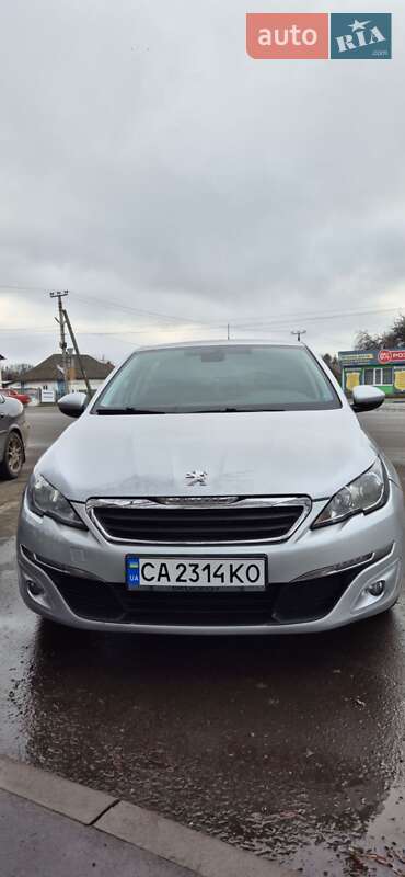 Peugeot 308 2015