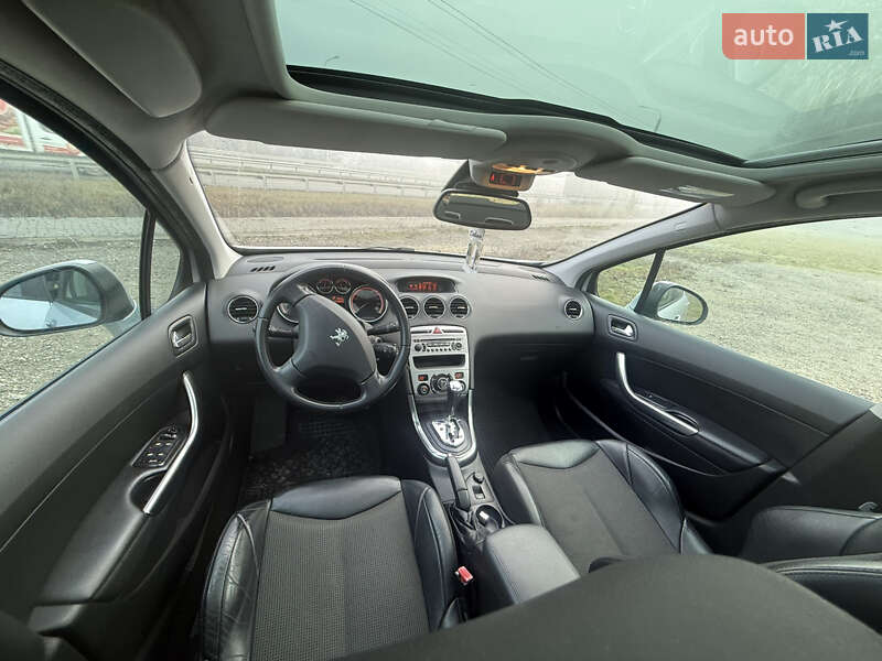 Хэтчбек Peugeot 308 2011 в Тернополе