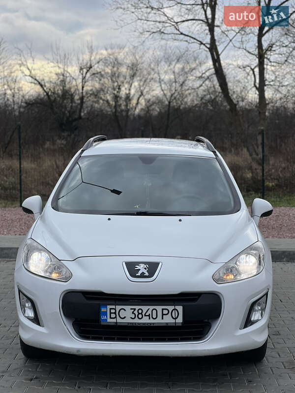 Peugeot 308 2012