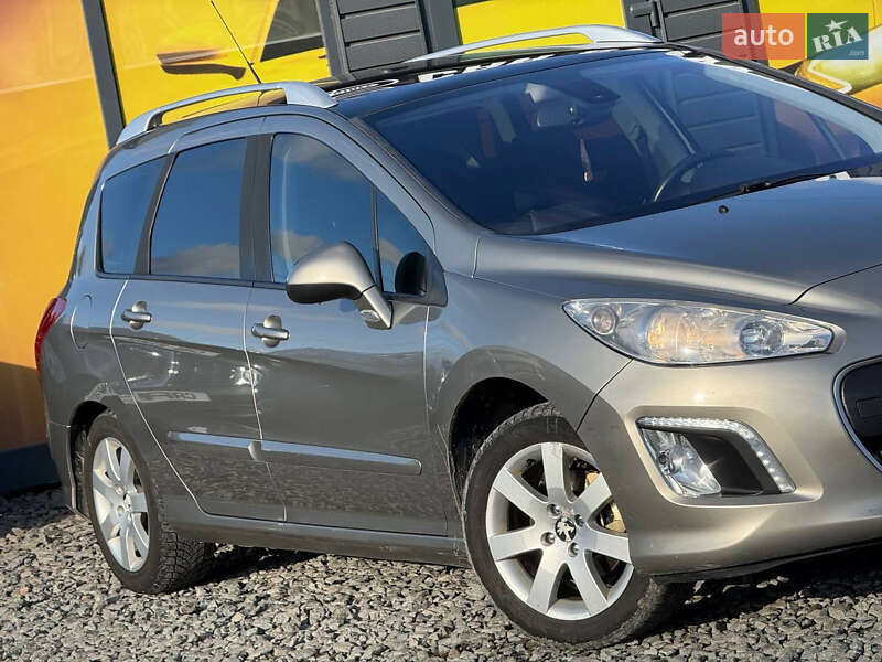 Универсал Peugeot 308 2012 в Стрые