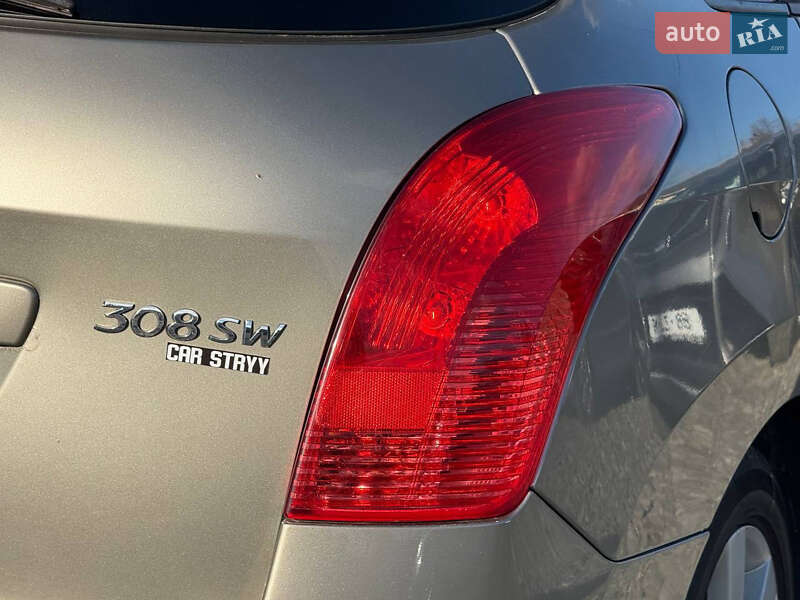 Универсал Peugeot 308 2012 в Стрые