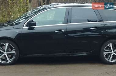 Універсал Peugeot 308 2015 в Львові