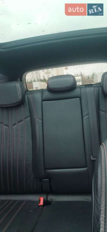 Универсал Peugeot 308 2015 в Львове