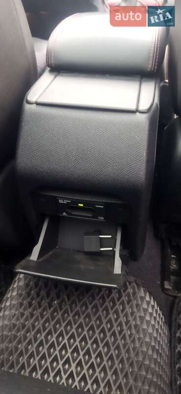 Универсал Peugeot 308 2015 в Львове