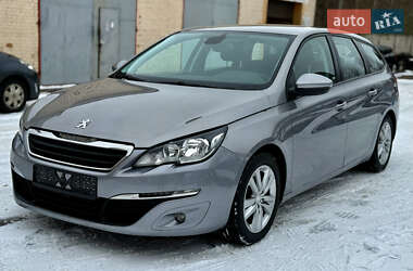 Универсал Peugeot 308 2015 в Ровно