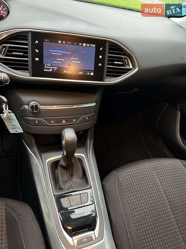 Универсал Peugeot 308 2019 в Хмельницком