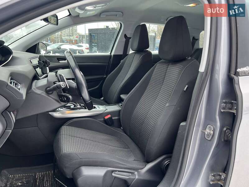 Универсал Peugeot 308 2018 в Киеве фото 10 Универсал Peugeot 308 2018 в Киеве