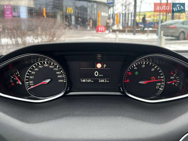 Универсал Peugeot 308 2018 в Киеве фото 18 Универсал Peugeot 308 2018 в Киеве